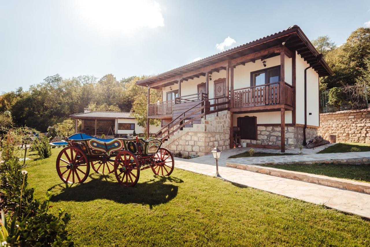 Guest House Hristova Kashta - Христова Къща Cherni Vrukh Экстерьер фото
