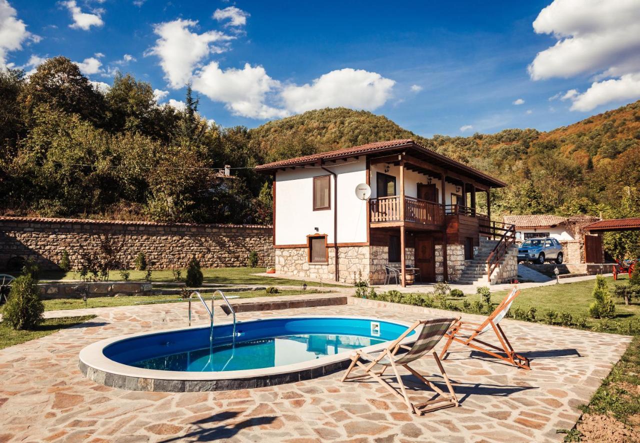 Guest House Hristova Kashta - Христова Къща Cherni Vrukh Экстерьер фото