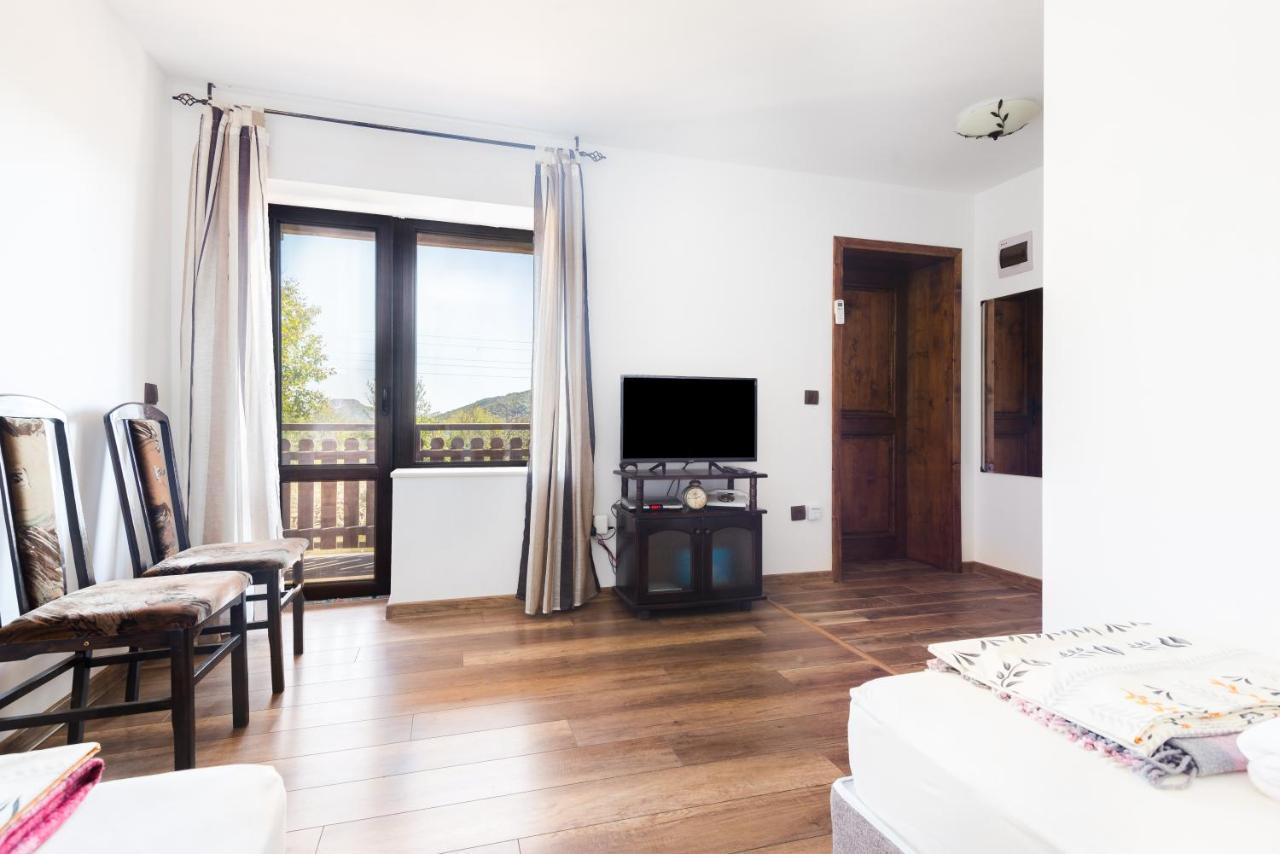 Guest House Hristova Kashta - Христова Къща Cherni Vrukh Экстерьер фото