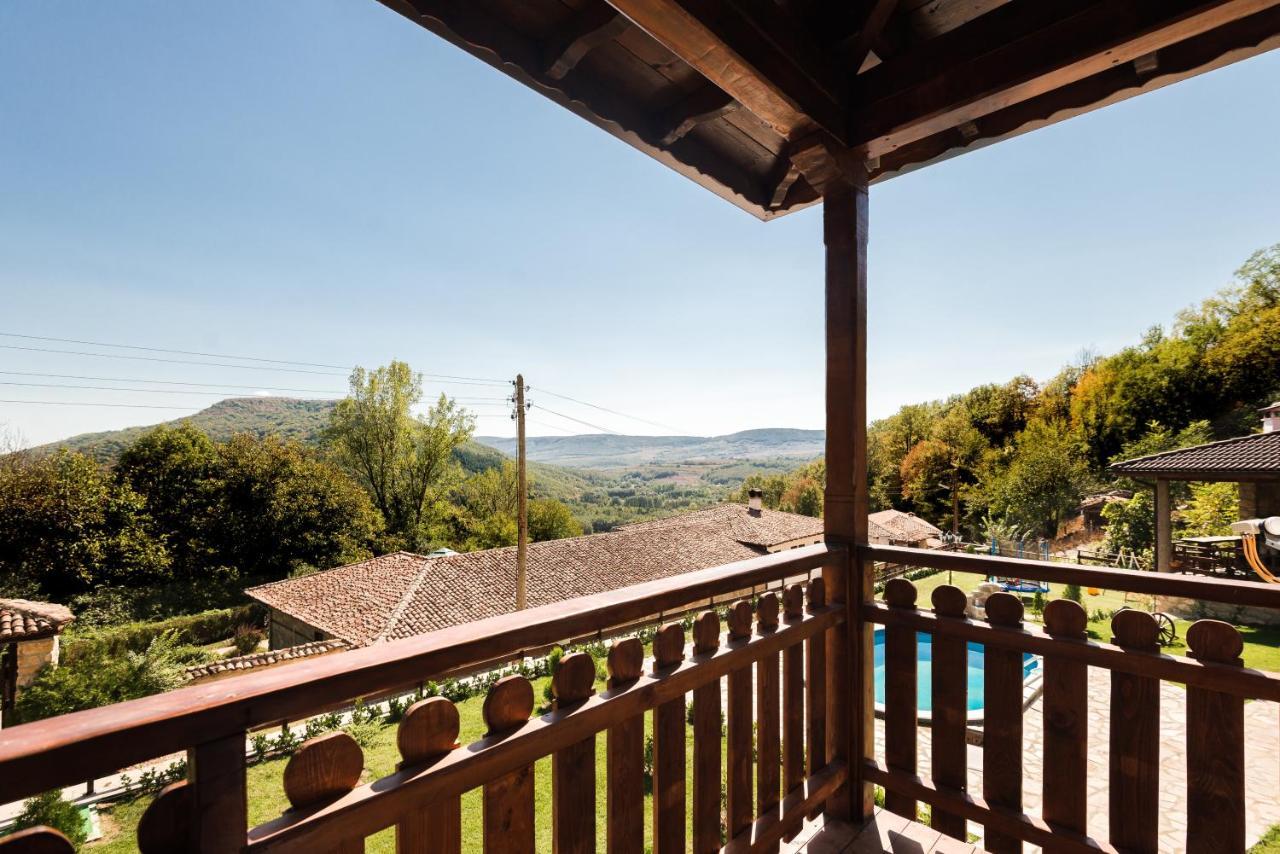 Guest House Hristova Kashta - Христова Къща Cherni Vrukh Экстерьер фото