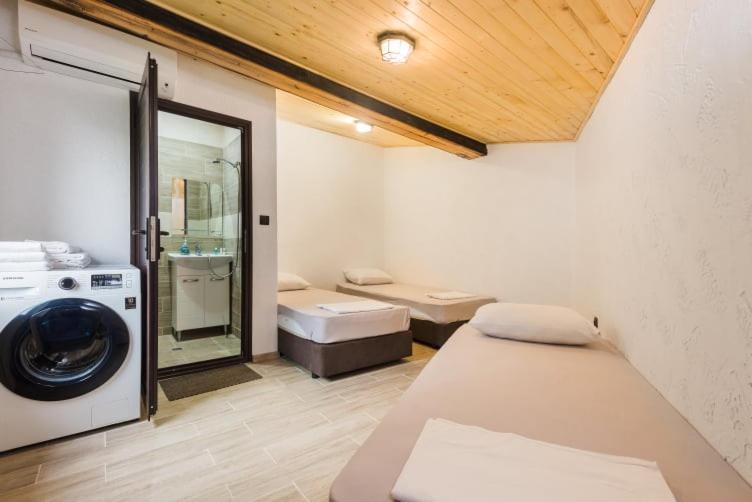 Guest House Hristova Kashta - Христова Къща Cherni Vrukh Экстерьер фото