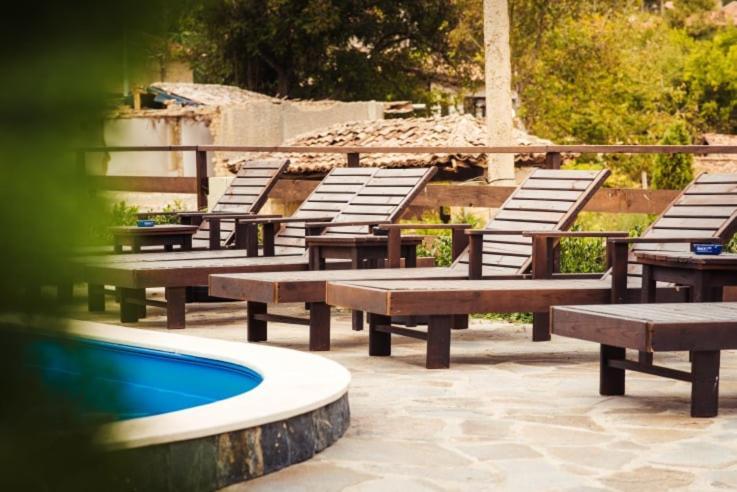Guest House Hristova Kashta - Христова Къща Cherni Vrukh Экстерьер фото