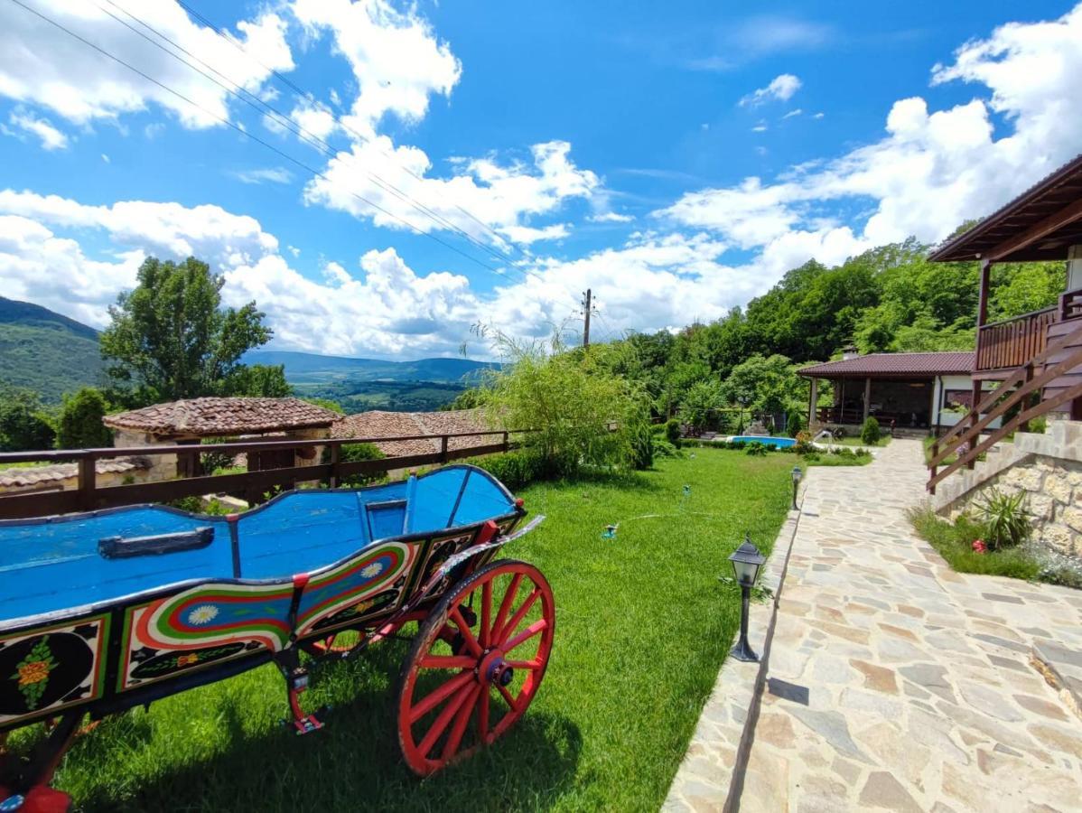Guest House Hristova Kashta - Христова Къща Cherni Vrukh Экстерьер фото